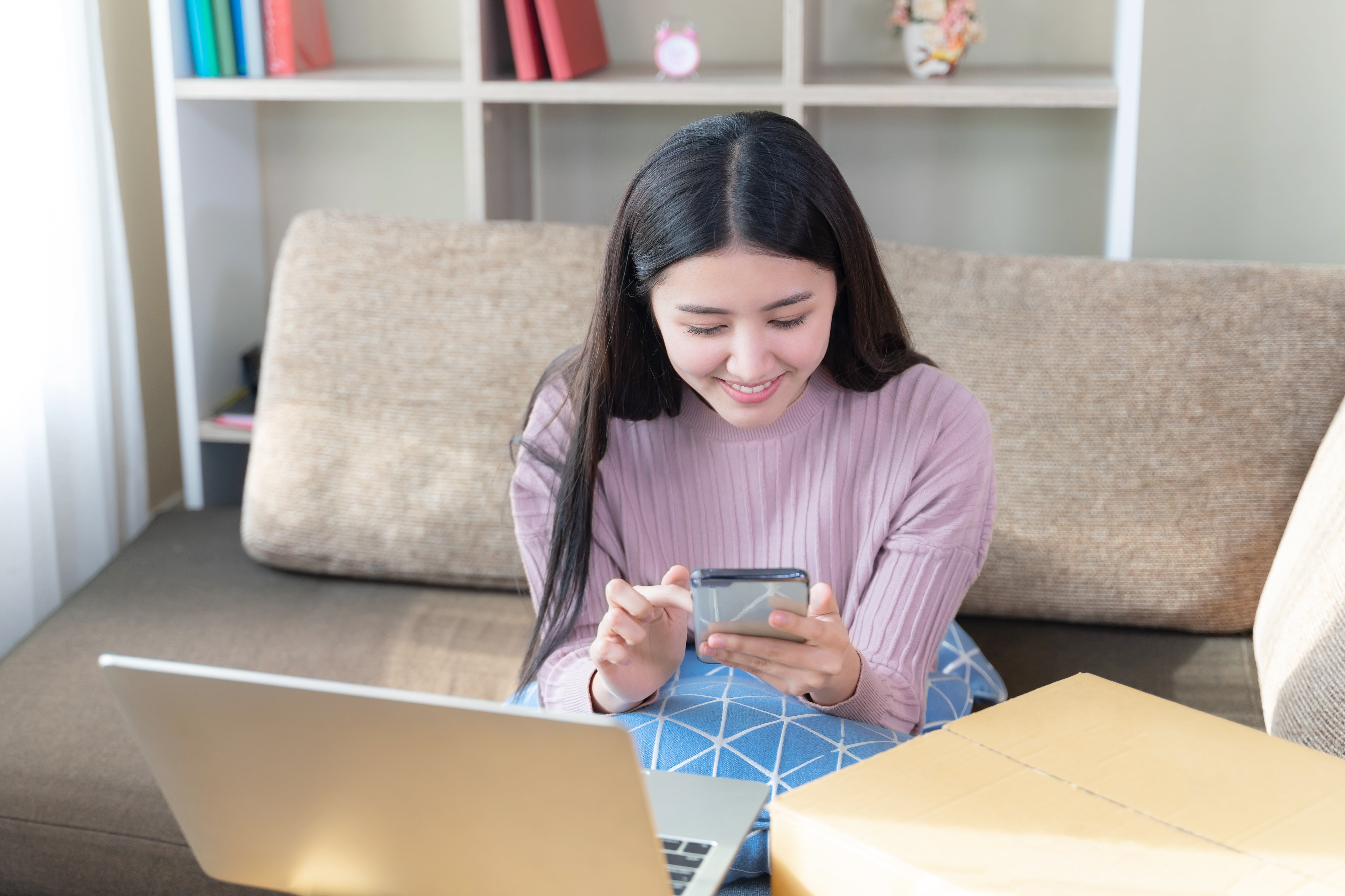 Woman shopping online